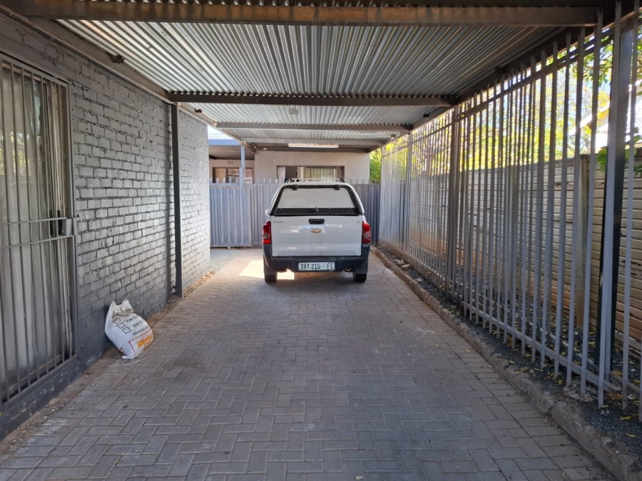 To Let 3 Bedroom Property for Rent in Hospitaalpark Free State